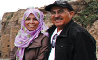 أول سيدة يُسمح لها بالتصوير في صعدة بموافقة الحوثيين