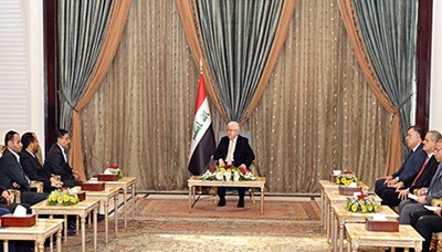 وفد الحوثيين يلتقي الرئيس العراقي في بغداد