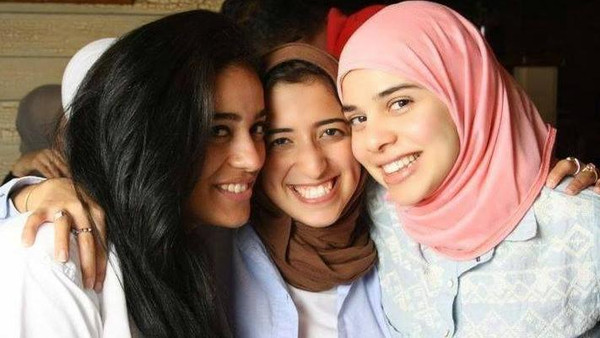 صور ابنة السيسي تشعل مواقع التواصل في مصر