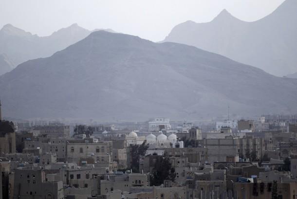 جريدة عُمان: استقرار اليمن ضرورة لصالح كل الأطراف