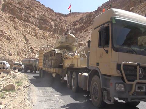 تعزيزات عسكرية وصلت للجيش الوطني بصنعاء (ارشيف)