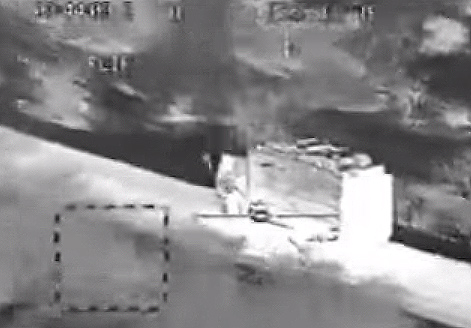 طائرة حربية لقوات التحالف تضرب شاحنة اسلحة للحوثين شمال اليمن