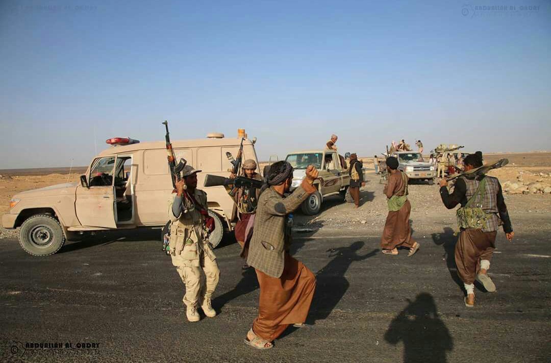 مقتل عشرات الحوثيين بغارات لطيران التحالف ومواجهات مع المقاومة في نهم شرق العاصمة