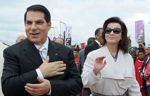 محكمة تونسية تقضي بالسجن المؤبد على الرئيس المخلوع زين العابدين بن علي