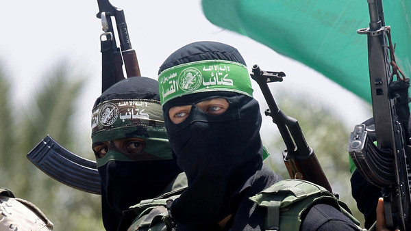 حماس تكشف: لدينا جنود أسرى أحياء والاحتلال سيتفاجأ