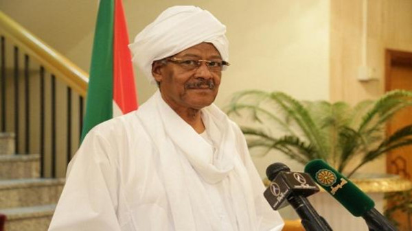سفير السودان لدى السعودية: قواتنا في عدن استجابة لطلب الرئيس