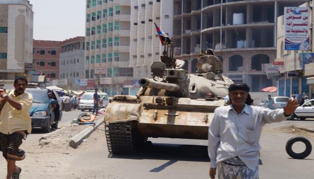 تنسيق التحالف واللجان يكبّل الحوثيين جنوب اليمن