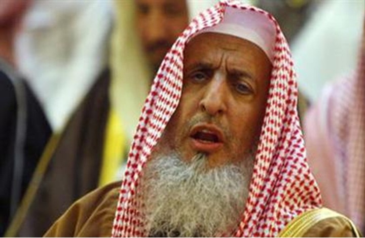 مفتي السعودية:داعش والقاعدة هم العدو الأول للإسلام