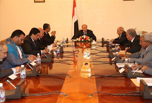 مصدر رئاسي يمني: الوزارات السياديّة محسومة للرئيس هادي