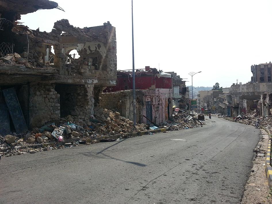 مقتل 3 مدنيين وإصابة 21 آخرين في قصف المليشيات لأحياء تعز
