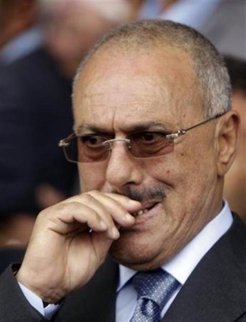 هل عقد علي عبد الله صالح صفقة عبر دولة الإمارات تقضي بتخليه عن ا