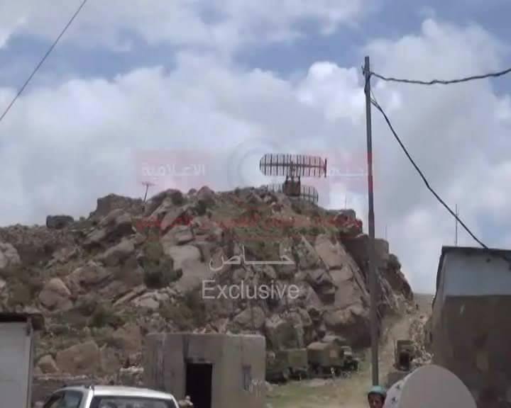 مليشيات الحوثي وصالح تفجر منزل أحد المواطنين بجبل صبر