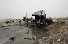 التفجير الانتحاري الذي استهدف رتلا من الدبابات في مدينة عدن, يول