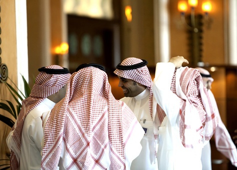 وزارة الخدمة المدنية السعودية: تعويض 100 ألف ريال للموظف المتوفى أو المصاب أثناء العمل