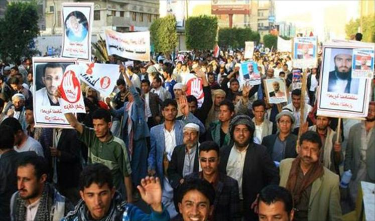 الكتابة الساخرة ملاذ أدباء اليمن لمواجهة الأزمة