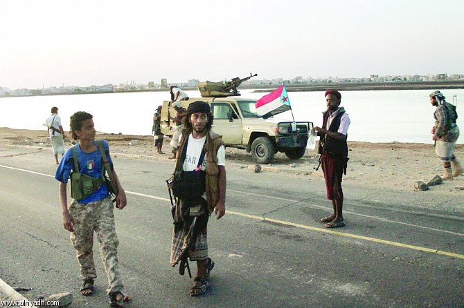 عدن: إعلان تشكيل قيادة موحدة للمقاومة الشعبية المناوئة للحوثيين وقوات صالح