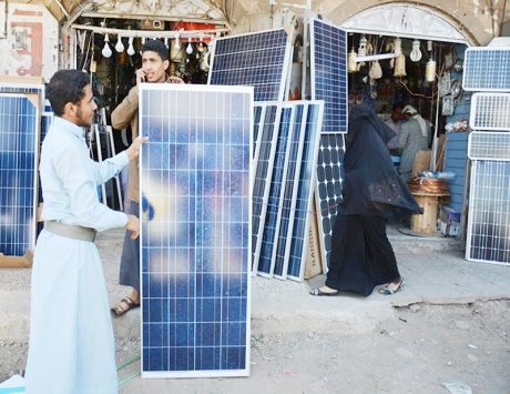 اليمنيون أنفقوا نحو 5.2 مليار دولار على الكهرباء منذ 2011