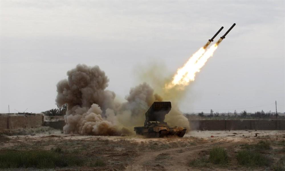 الدفاعات السعودية تدمر صاروخاً باليستياً اطلاقه الانقلابيون في اليمن بإتجاة مكة المكرمة (فيديو)