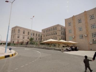 الحوثيون يسيطرون على مجمع 48 الطبي التابع لقوات الاحتياط «الحرس الجمهوري» بصنعاء
