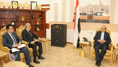 الرئيس هادي يكشف لتوتال عن وجود أكثر من 500 بئر غازي مقفل في اليمن