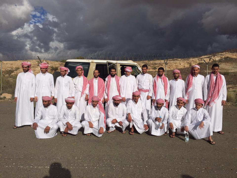  السلطات السعودية تسلم جماعة الحوثي دفعة جديدة من الأسرى (أسماء + صور)