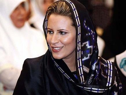 عائشة معمر القذافي
