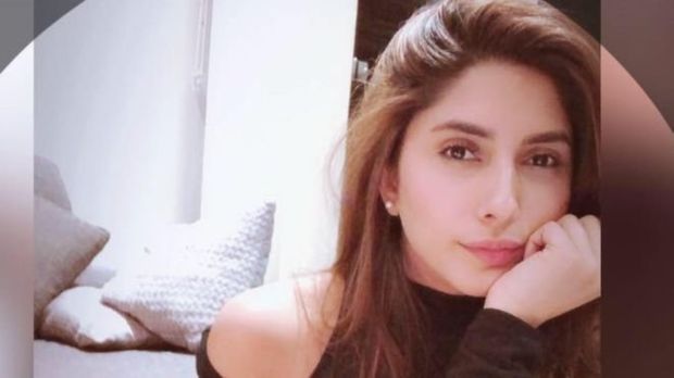 لماذا تجاهل الإعلام تعرض ممثلة باكستانية مشهورة لاعتداء من قبل 3 نساء؟