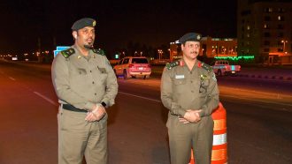 السعودية تعلن رسمياً حظر التجوال 24 ساعة في مكة والمدينة