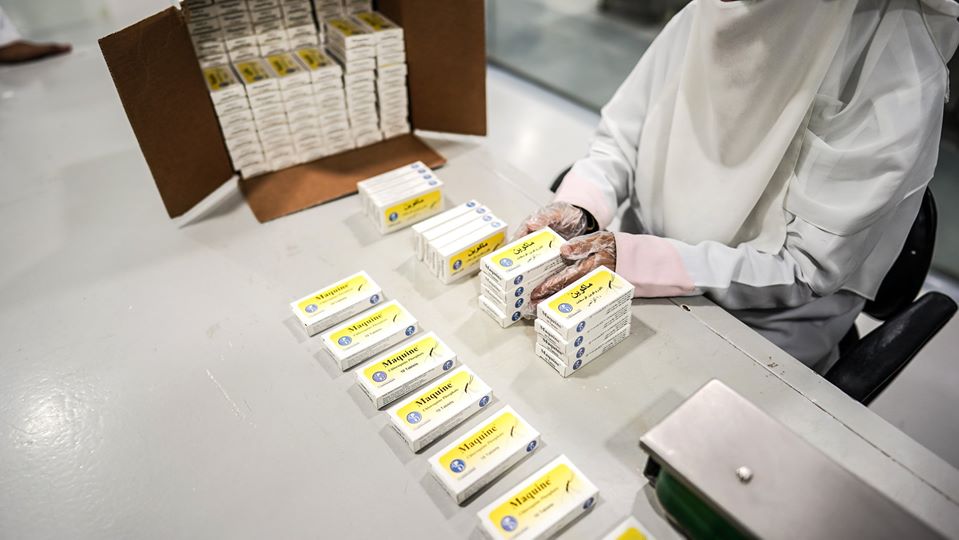 إنتاج أول دواء يمني لفيروس كورونا (صورة)
