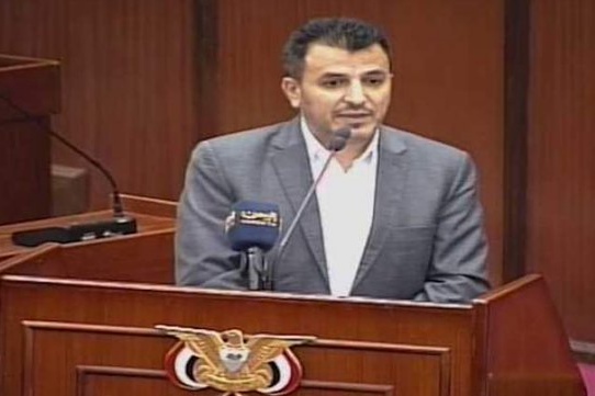 وزير صحة الحوثيين يدعو إلى وضع خطة مشتركة مع الشرعية لمواجهة كورونا