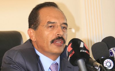 رئيس مجلس إدارة الخطوط الجوية اليمنية الكابتن عبدالخالق القاضي