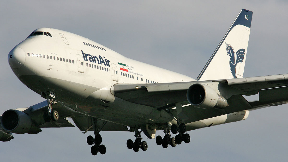 طهران تكشف تفاصيل الطائرة الإيرانية التي تم تسييرها إلى السعودية