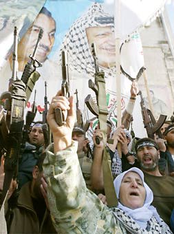 حماس تتهم امن الرئاسة بمحاولة القيام بانقلاب عسكري بعد احتلال وز