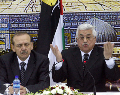 عباس يدعو لانتخابات رئاسية وتشريعية مبكرة
