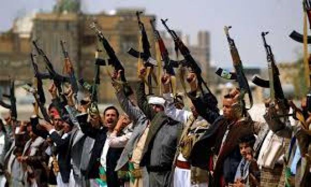 قيادي في جماعة الحوثي يتخلص من جنوده بطريقة قديمة (تفاصيل) 