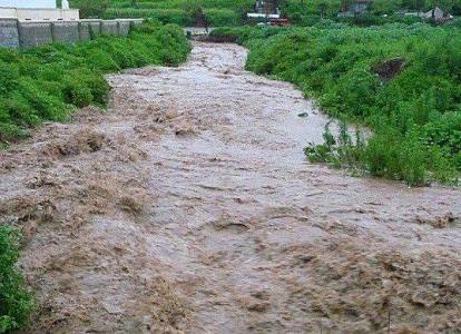 أمطار وعواصف رعدية تجتاح اليمن والأرصاد يحذّر المواطنين في هذه المناطق