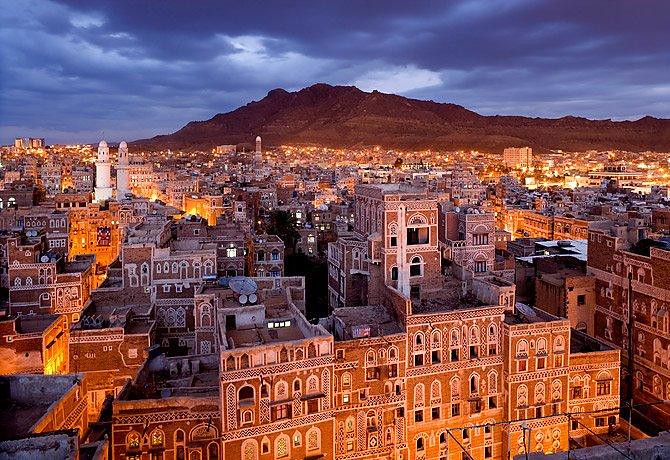 الحوثيون يصدرون توضيحاً رسمياً حول حظر التجوال في صنعاء