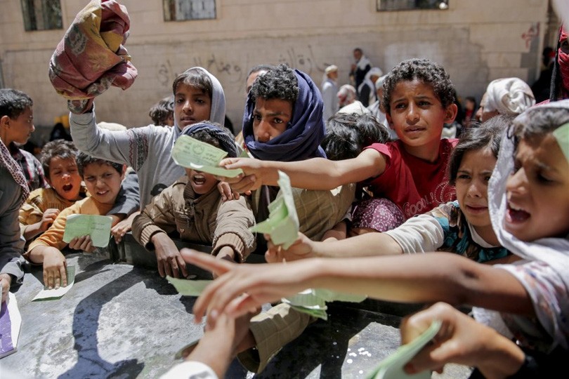 تحذير أممي: اليمن يحتاج عملية لوجستية ضخمة لإنقاذ نصف السكان