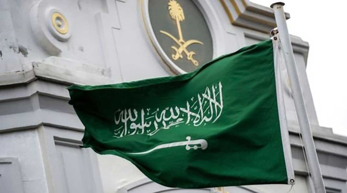 السعودية تعلّق دخول مواطني دول الخليج إلى مكة والمدينة