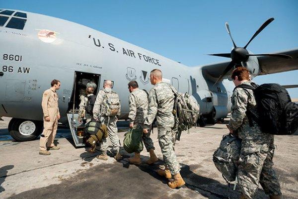 تقارير أمريكية تكشف مفاجأة .. عملية الإنزال في اليمن فشلت بعد تسرب خبر العملية لـ«القاعدة»