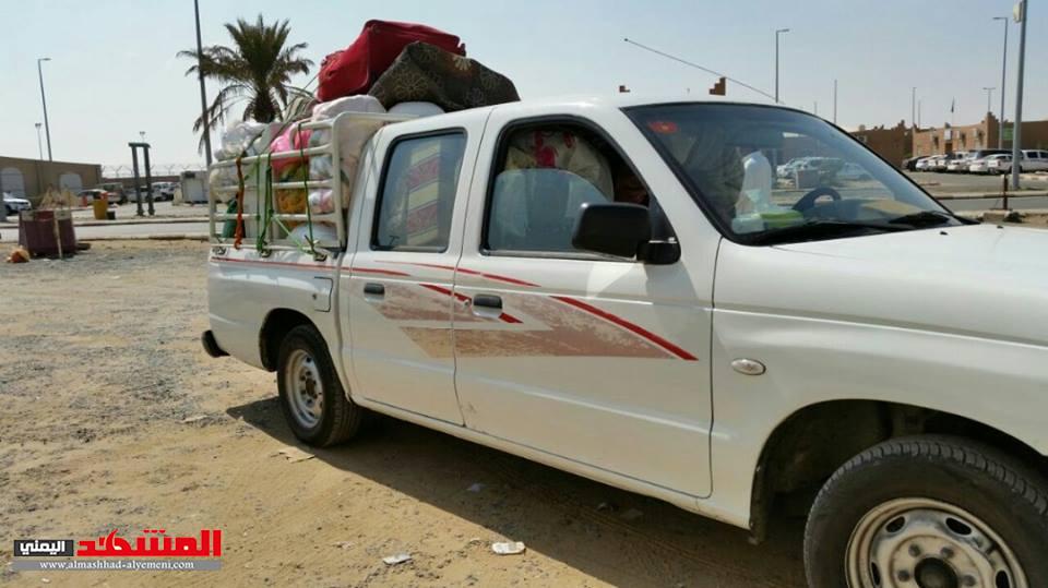 السعودية تمنع سائقي سيارات النقل اليمنية من الخروج بحمولة سياراتهم