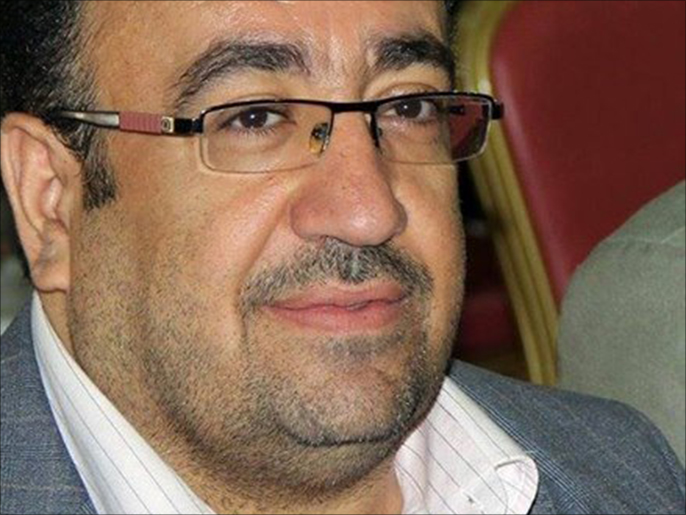 الناشط السياسي خالد الآنسي يفتح النار على الكاتب الصحفي منير الماوري(تفاصيل)