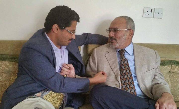 تسريب مكالمة جديدة تكشف عن دور صالح في تسليم الجيش والأمن للحوثيين وسعيه للترشح بعد إسقاط هادي