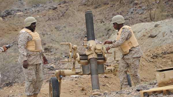 القوات السعودية تمطر ميليشيات الحوثي بالصواريخ في المناطق الحدودية