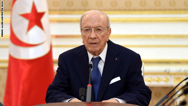 الرئيس التونسي يعلن حالة الطوارئ ..وخطاب رئاسي إلى الشعب