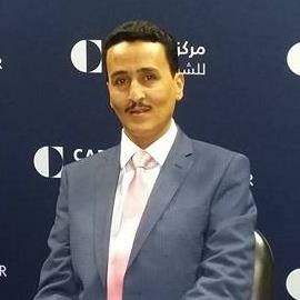 «فهد الشرفي» صحفي يمني يدير حساب «فائقة السيد» على تويتر من الرياض