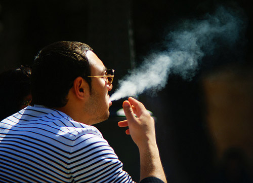السرطان في تزايد والتدخين من أهم عوامل الخطر