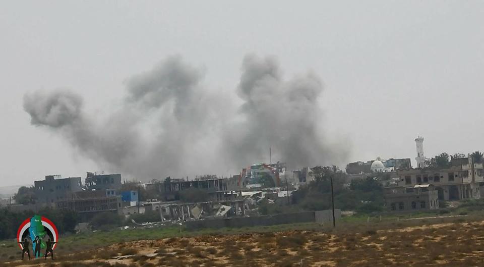 مقتل وإصابة العشرات من الحوثيين وقوات صالح بقصف لطيران التحالف استهدفت معسكرات تدريبية في حجة