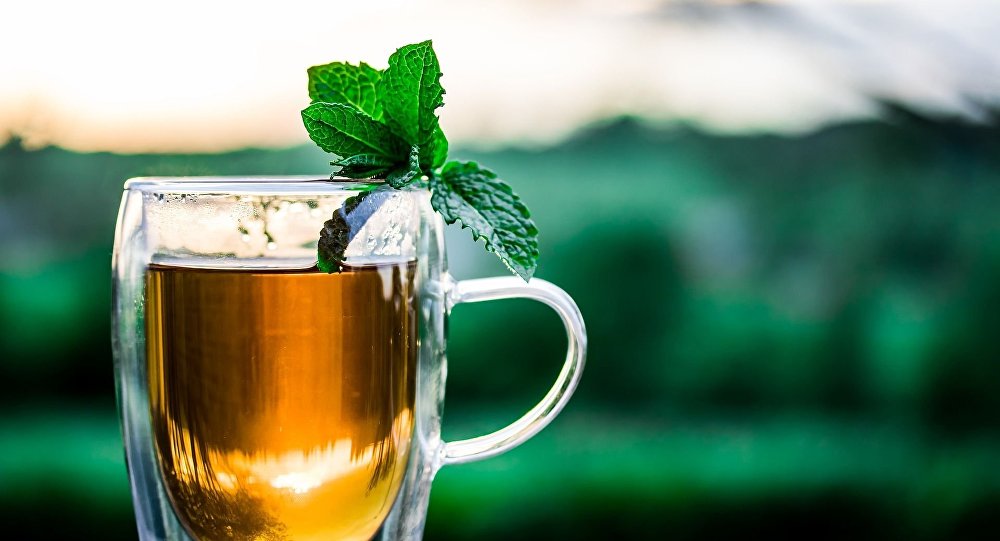 دراسة تكشف الطريقة الأكثر أمانا لتحضير الشاي وتحذر من شربه مباشرة