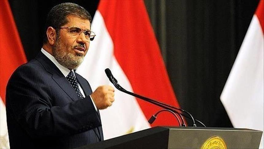 مرسي يطلب لقاء أهله ويشكو من «أشياء تمس حياته»